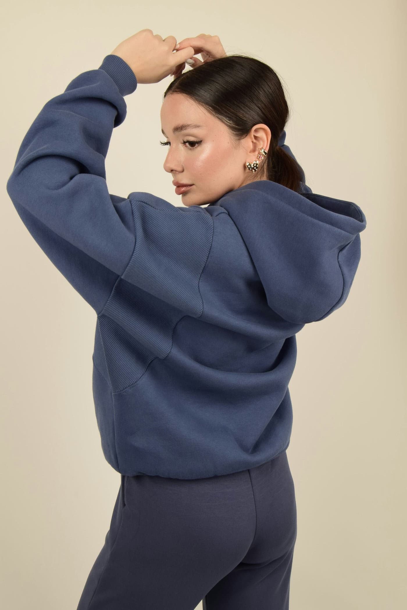 Kaşkorse Detaylı Kapüşonlu Oversize Sweatshirt Görsel 4