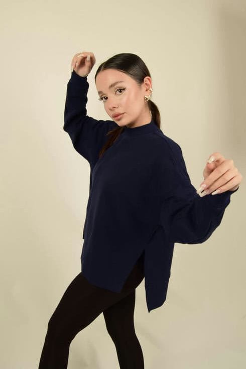 Balıkçı Yaka Yırtmaçlı Oversize Sweatshirt